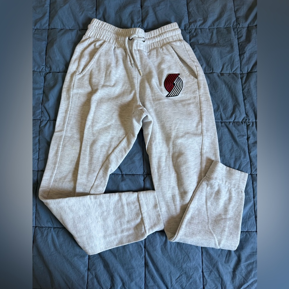 Women’s Portland Trailblazers Gray Jogger Pants